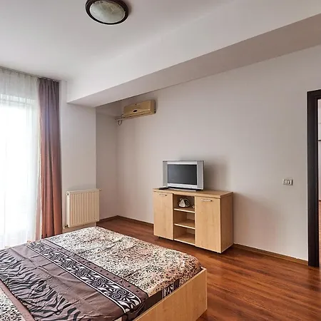 Ryan Sea View Summerland Mamaia Mamaia